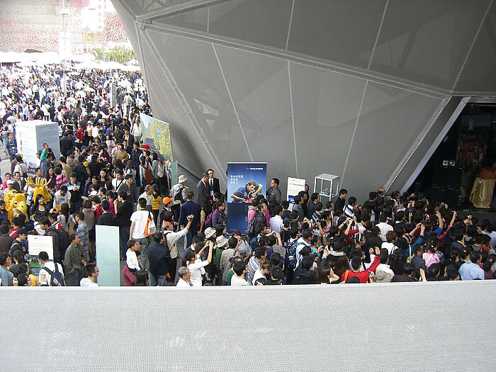 FAULHABER News 扩张中国 Expo Visitors